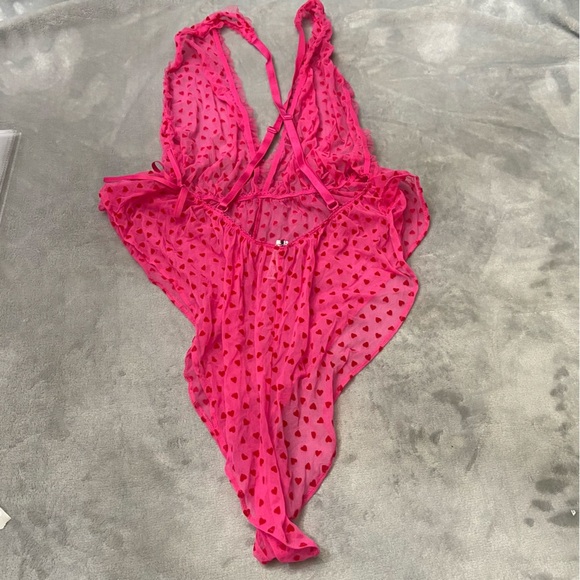 New! Victoria’s Secret Tease Mini Hearts Flocked Mesh Romper 4002 - Picture 7 of 8